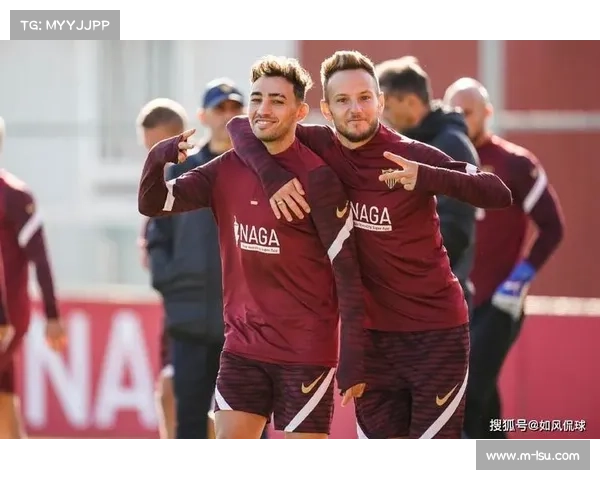 莱德杯欧洲队霍夫兰与阿伯格组合碾压对手,创悬殊比分胜利 莱德杯欧洲队霍夫兰与阿伯格组合碾压对手,创悬殊比分胜利